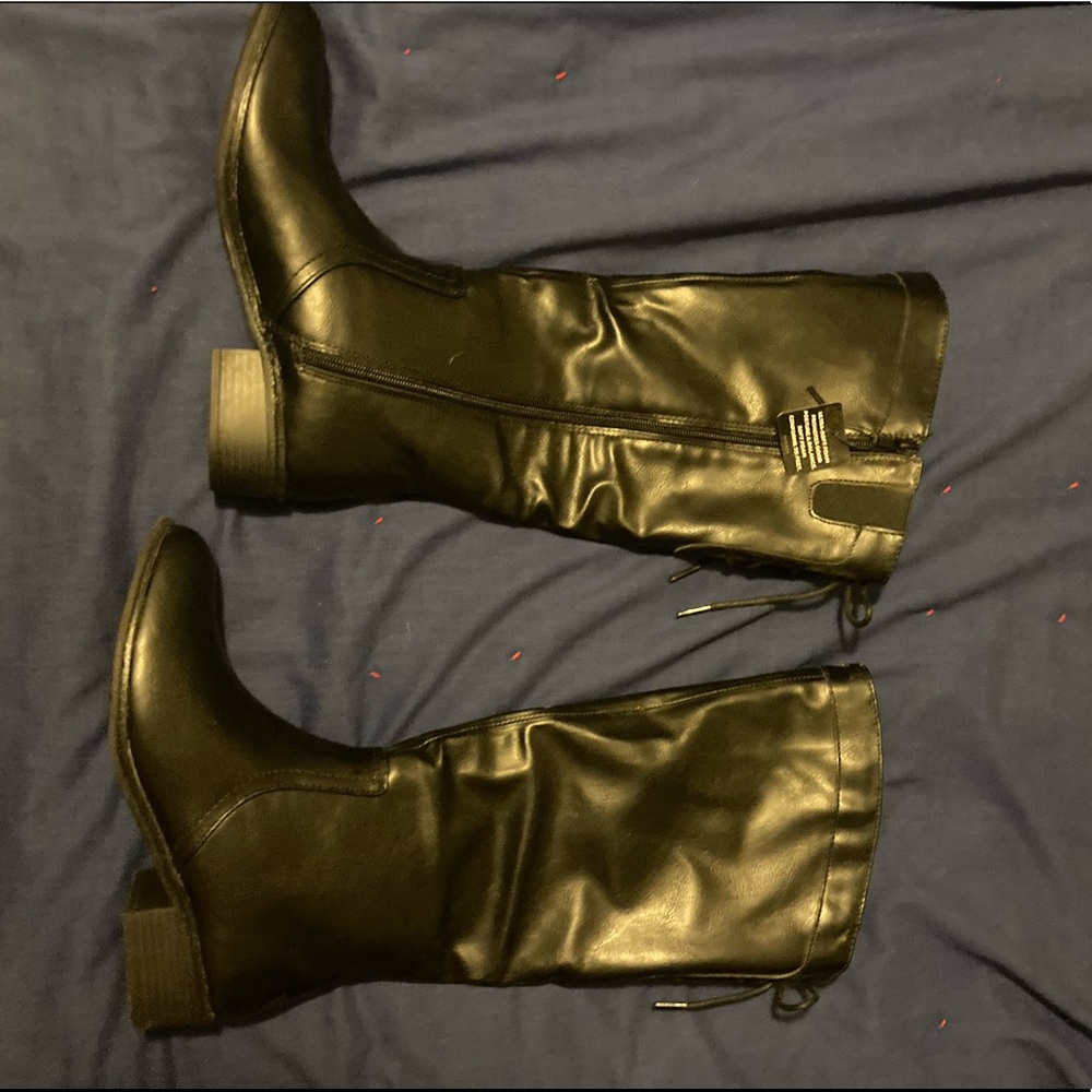 NWT Arizona tall black boots